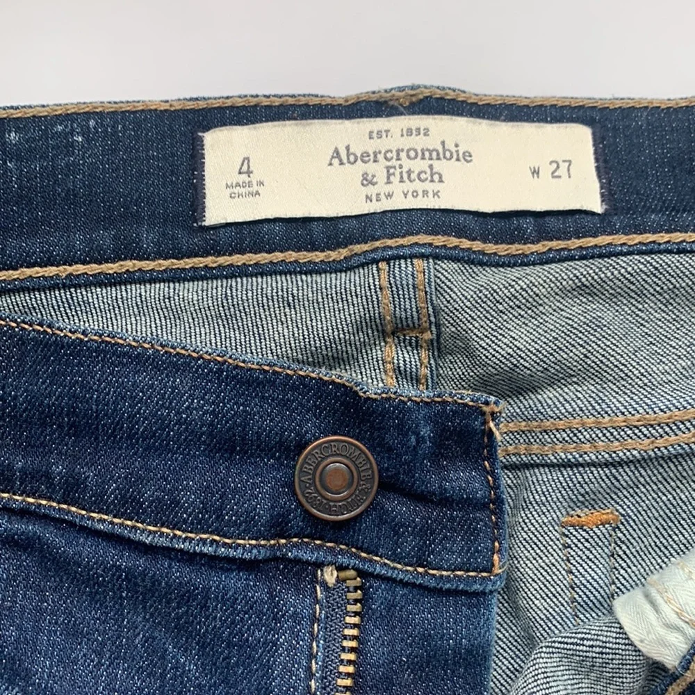 A&F Distressed Rolled Denim Shorts - Picture 3 of 10